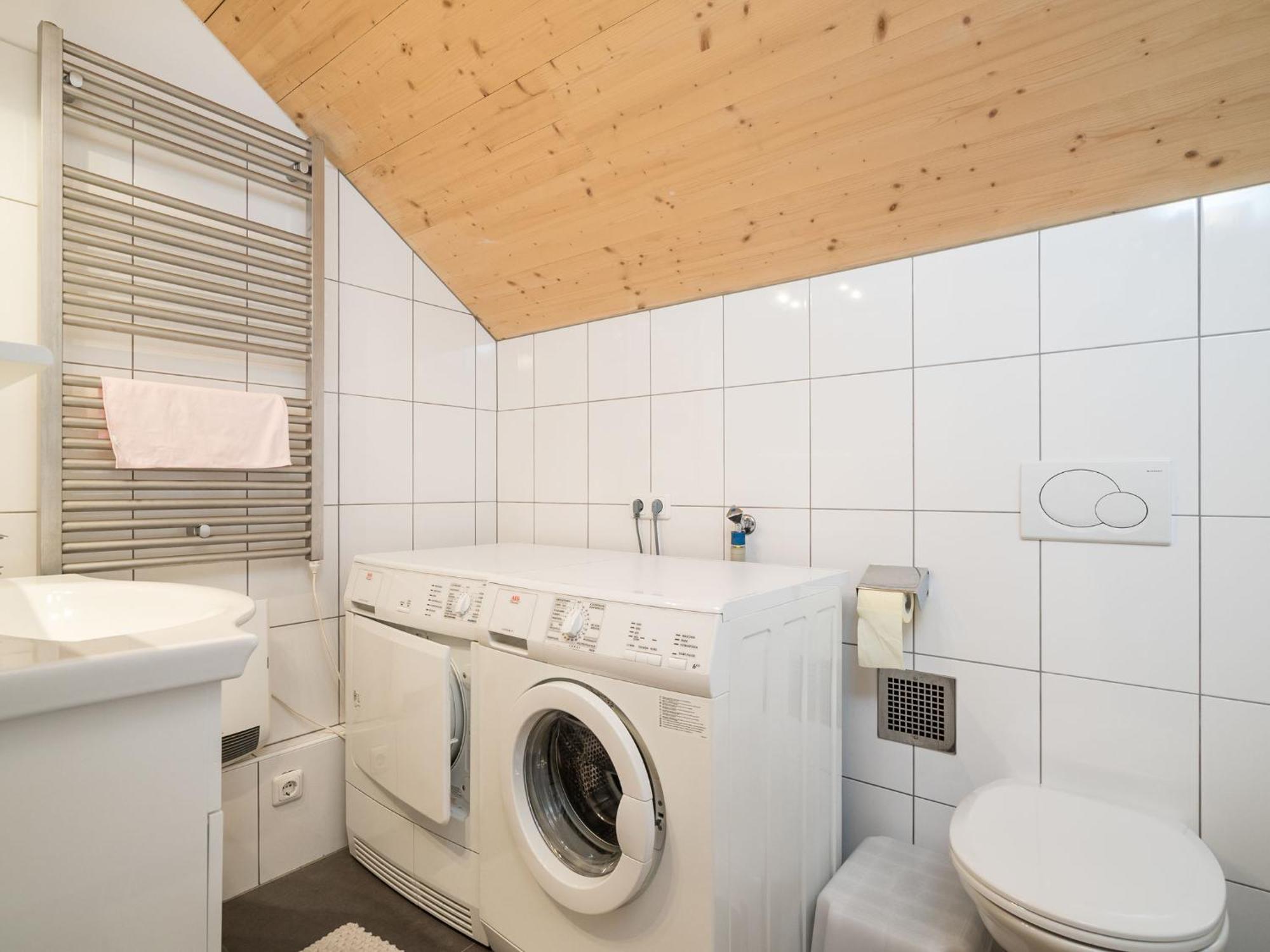 Chalet In Hohentauern Near Ski Area With Sauna ภายนอก รูปภาพ