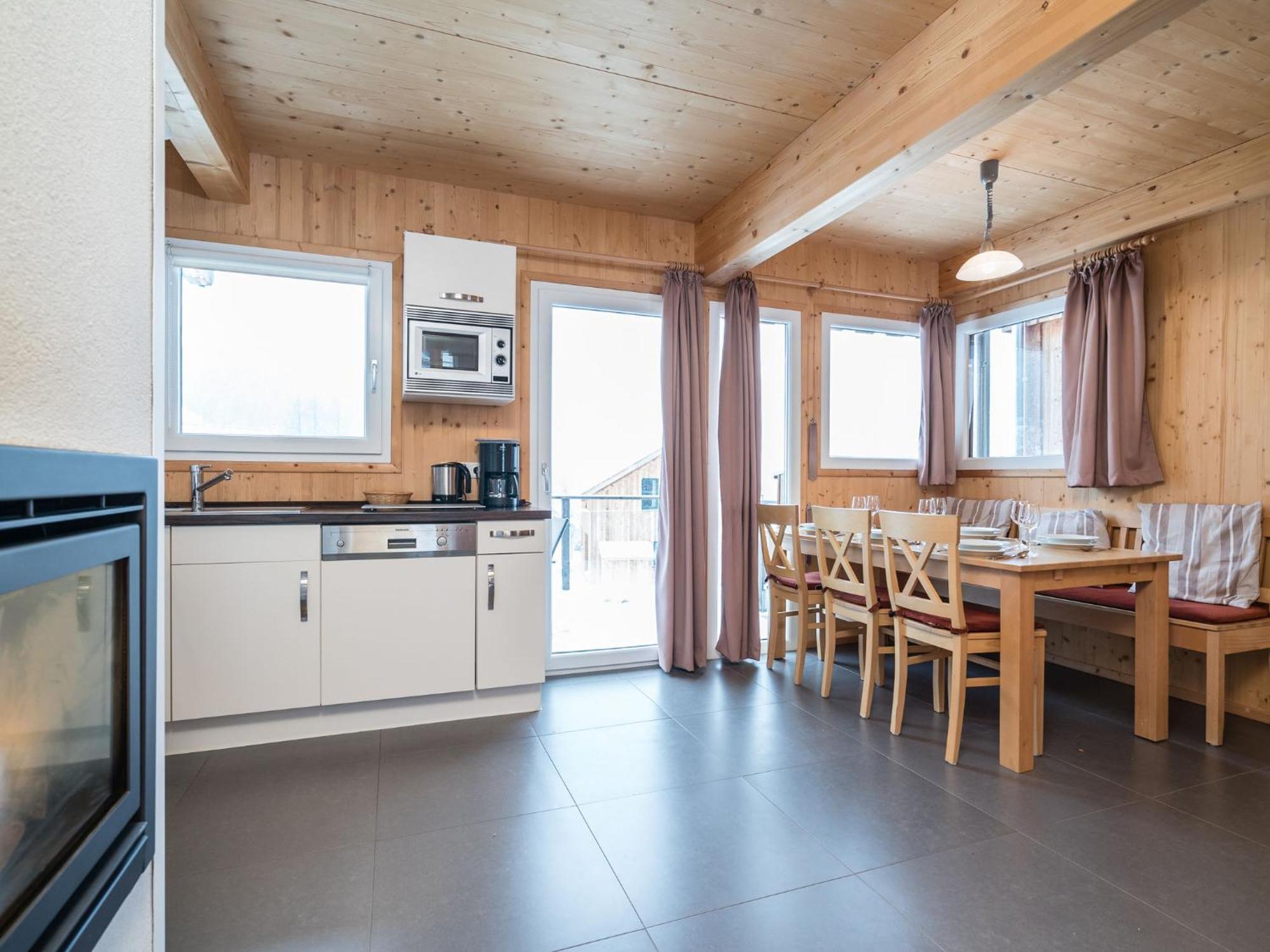 Chalet In Hohentauern Near Ski Area With Sauna ภายนอก รูปภาพ